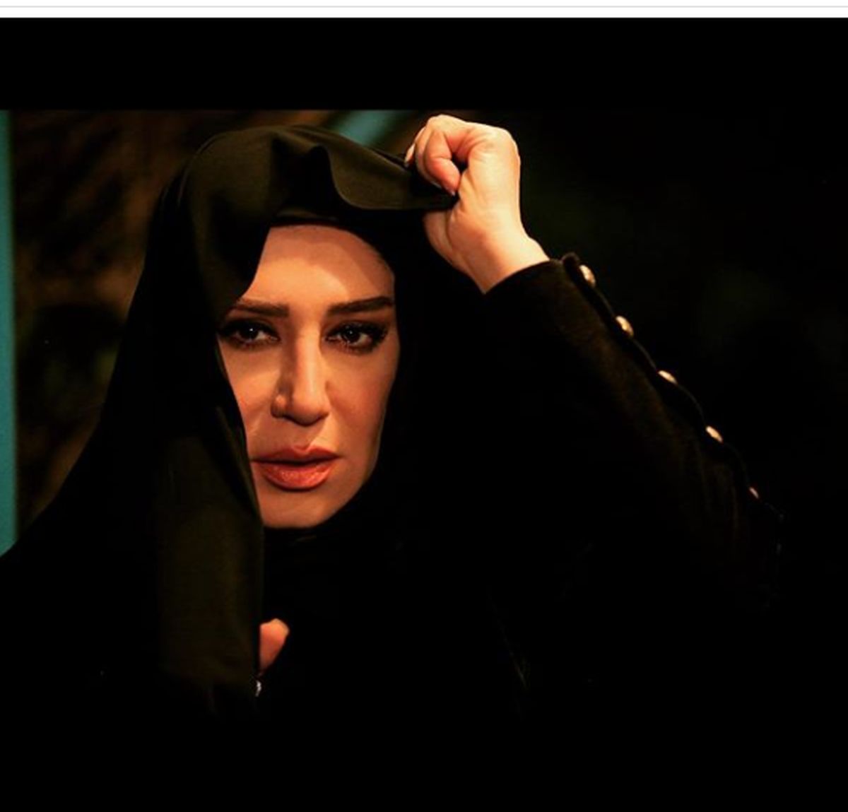 نسیم ادبی با تیپ چادری +عکس