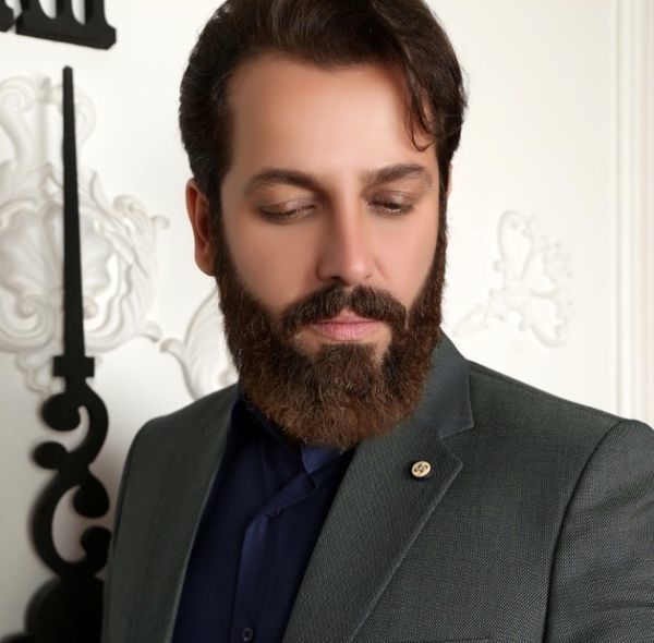 ژست مدلینگ بازیگر سریال وارش + عکس