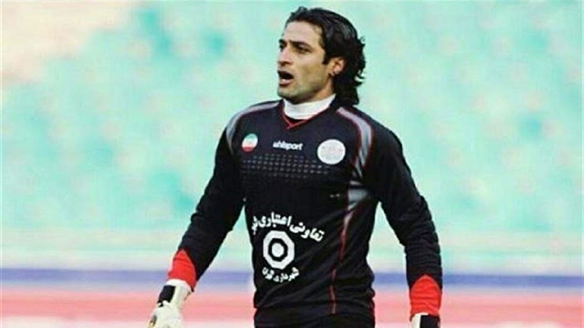 کری عجیب یک پرسپولیسی: استقلال هم پسر خوبی باشد تا بابا مسعود بهش جایزه بده 